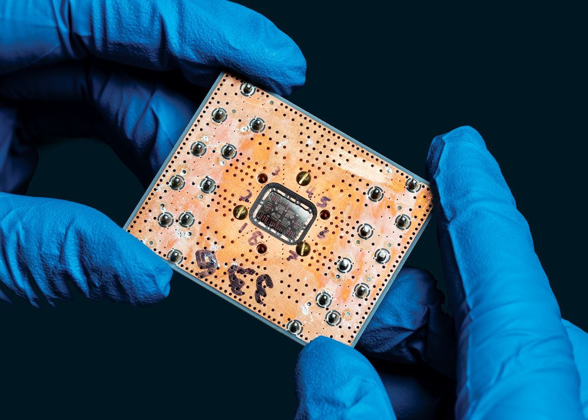 芯片漏洞與亮麗財報 英特爾緣何更需反思？